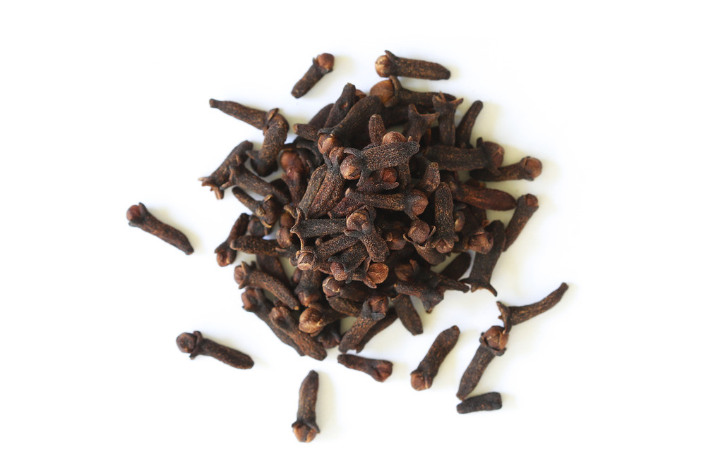 Cloves_Whole_Pile__64105.1769548318